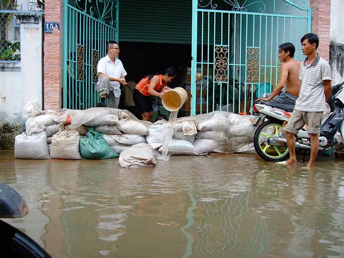 Chống nước chảy ngược khi triều cường lên